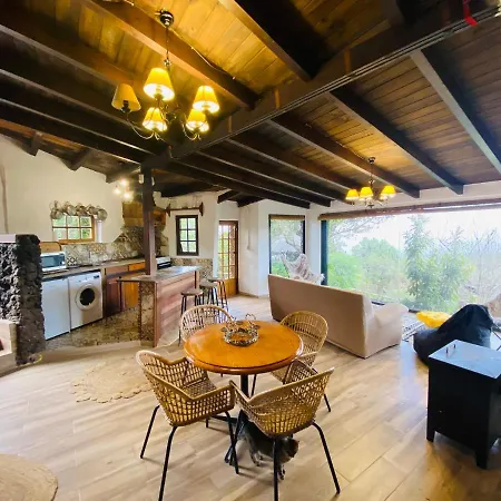 Eco-resort Maestra Chalet *